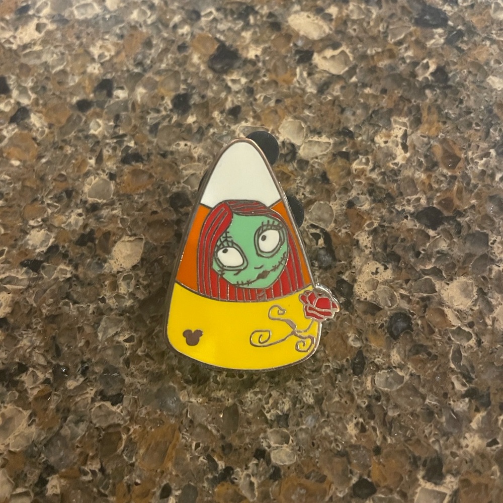 Lot of 4 Disney Pins:Sam The Eagle, Sally Candy Korn, Abby Cadabby, Mickey Mouse - Picture 4 of 9